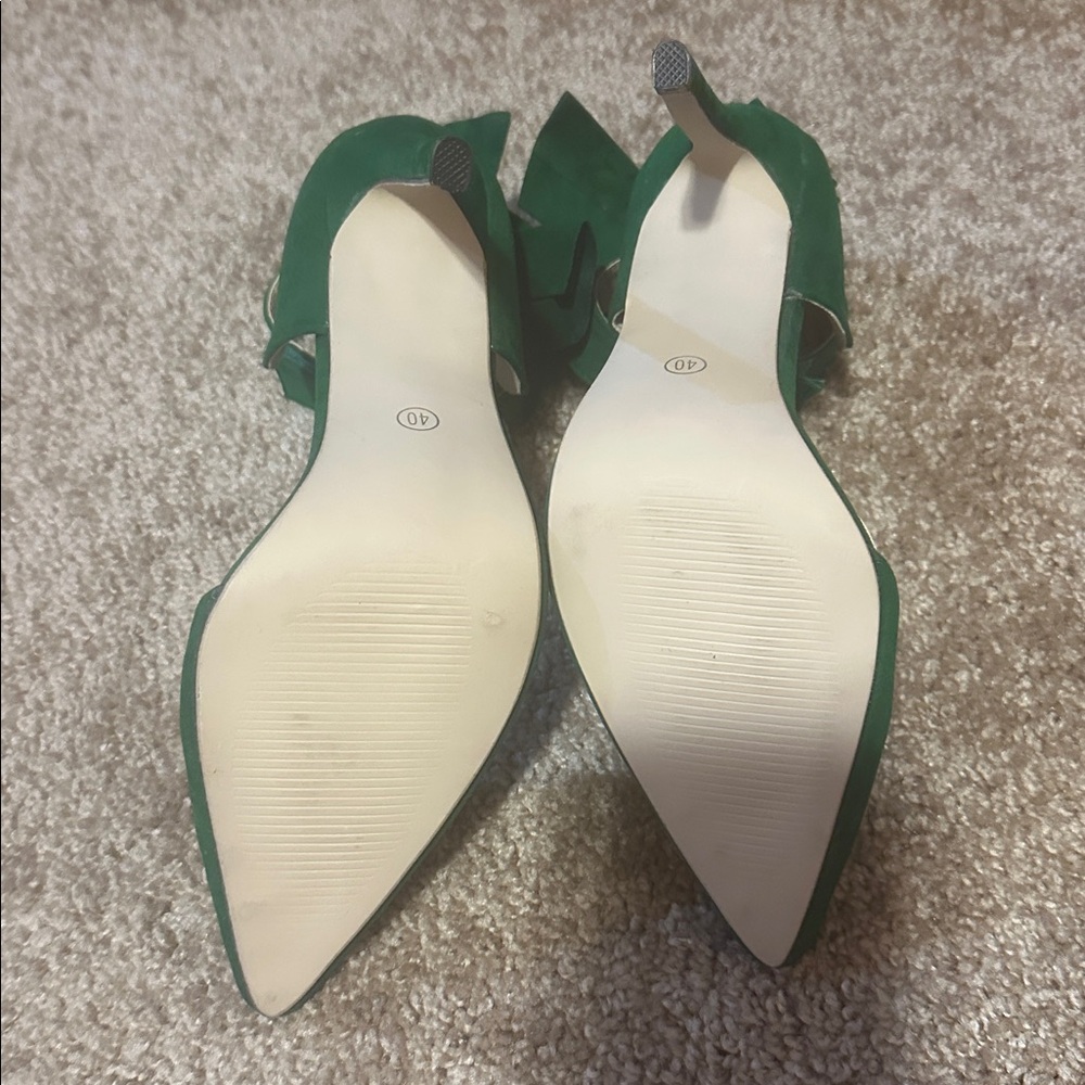 Green Suede Heels with Bow - Picture 4 of 5